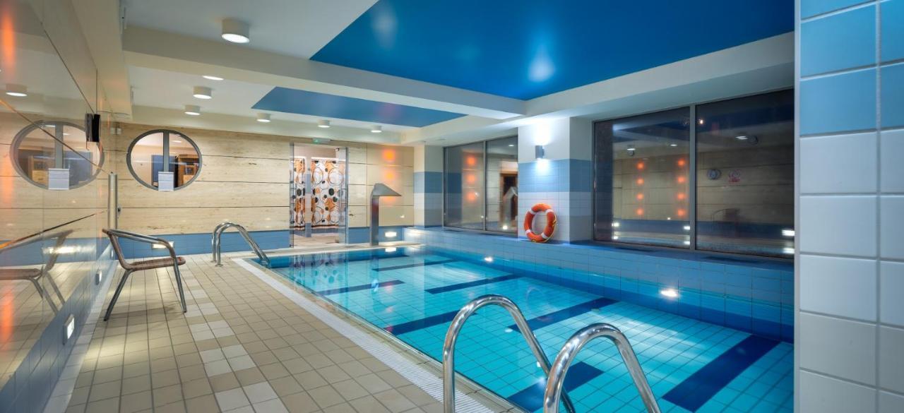 Osrodek Perelka Hotel Kolobrzeg Ngoại thất bức ảnh