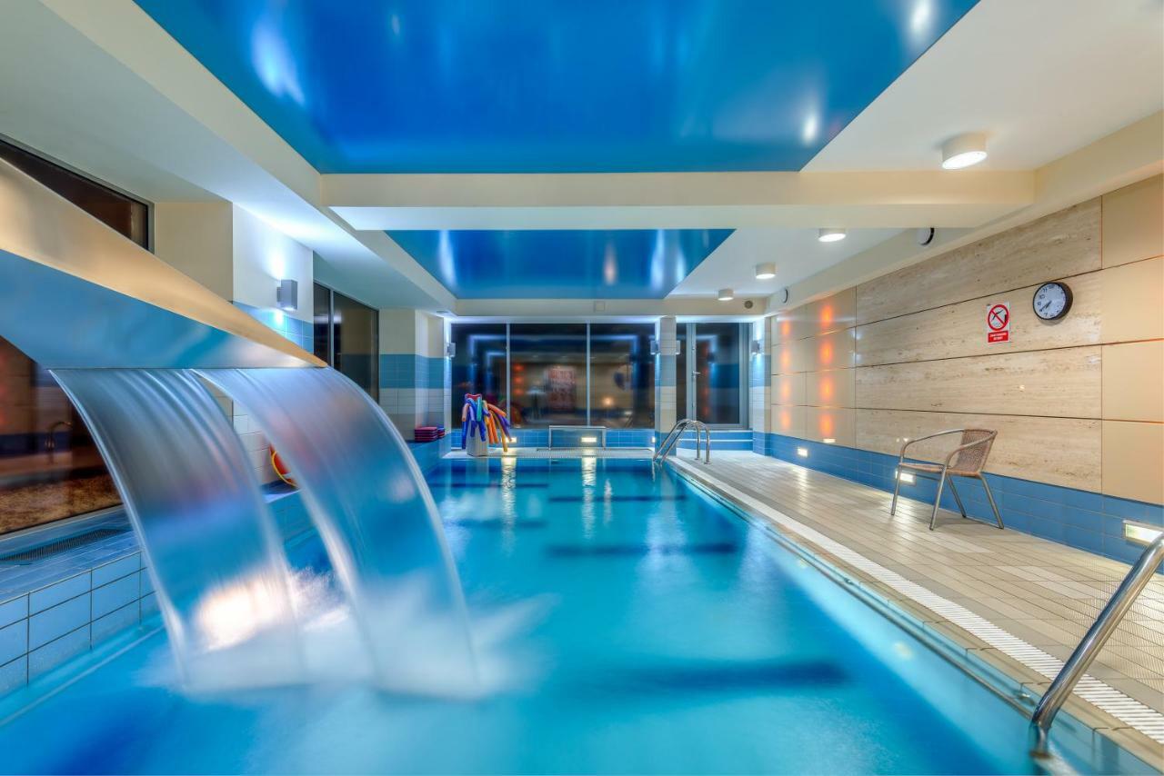 Osrodek Perelka Hotel Kolobrzeg Ngoại thất bức ảnh
